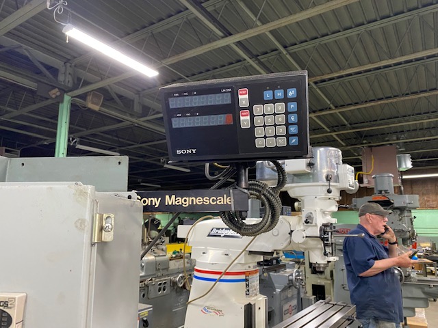 6" x 18" Parker #2Z, surface grinder, Sony 2-Axis digital read out, power elevation, one shot lube, 1981 - Image 4