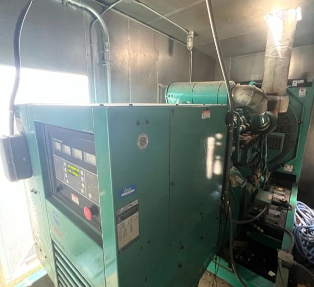 500 KW Cummins #KTA19-G4, diesel generator set, weatherproof enclosure / sound attenuated enclosure, 480 - Image 4
