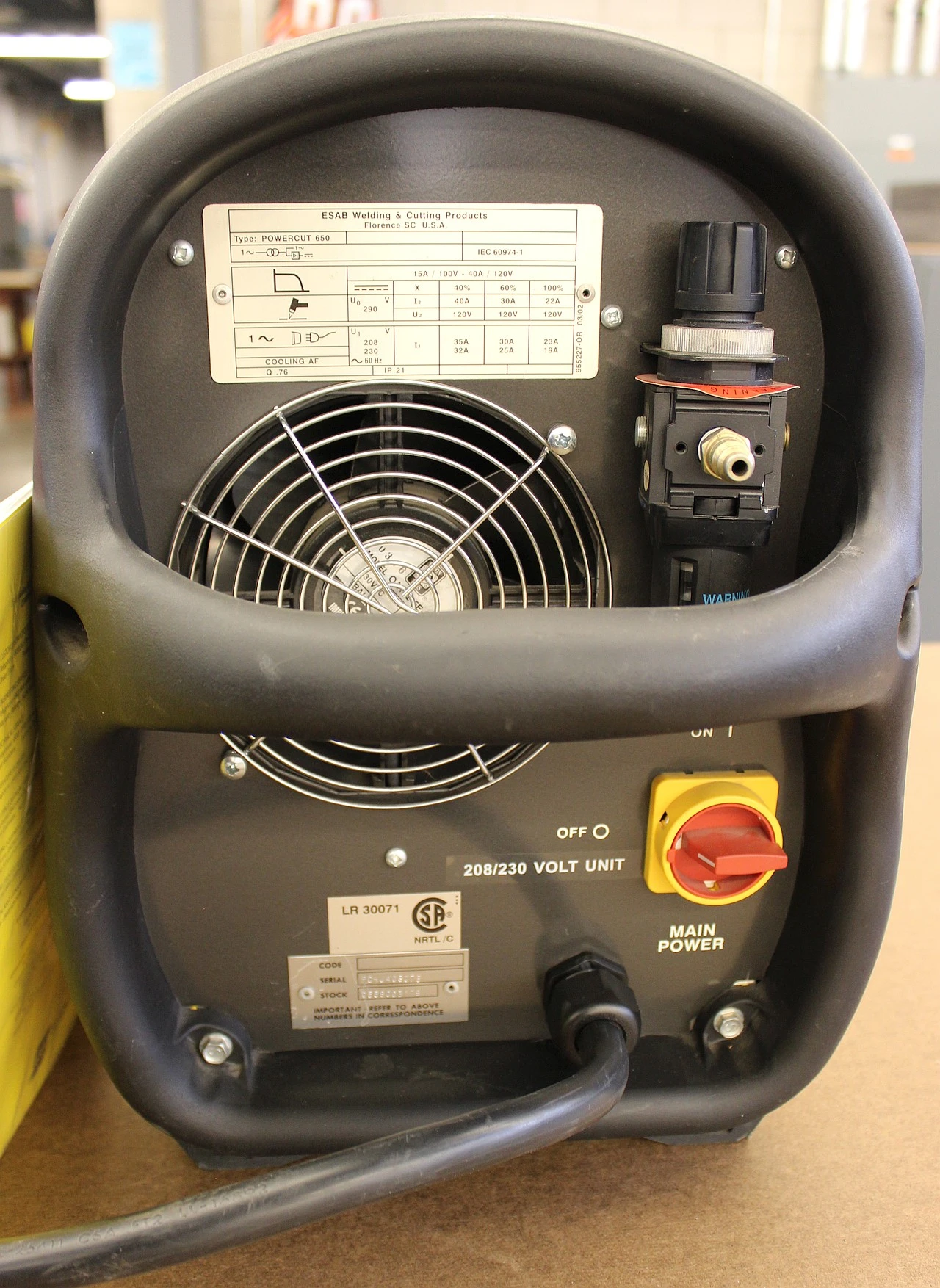 Esab #PowerCut-650, self contained plasma cutter, PT-31XLPC torch, air regulator - Image 2