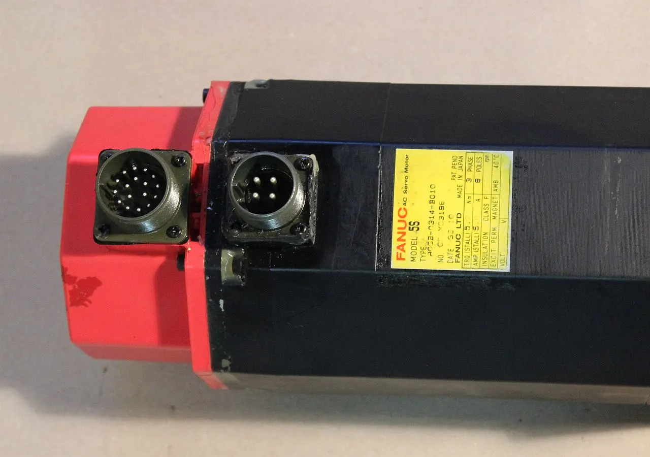 Fanuc 5s red capacity axis drive motor - Image 3