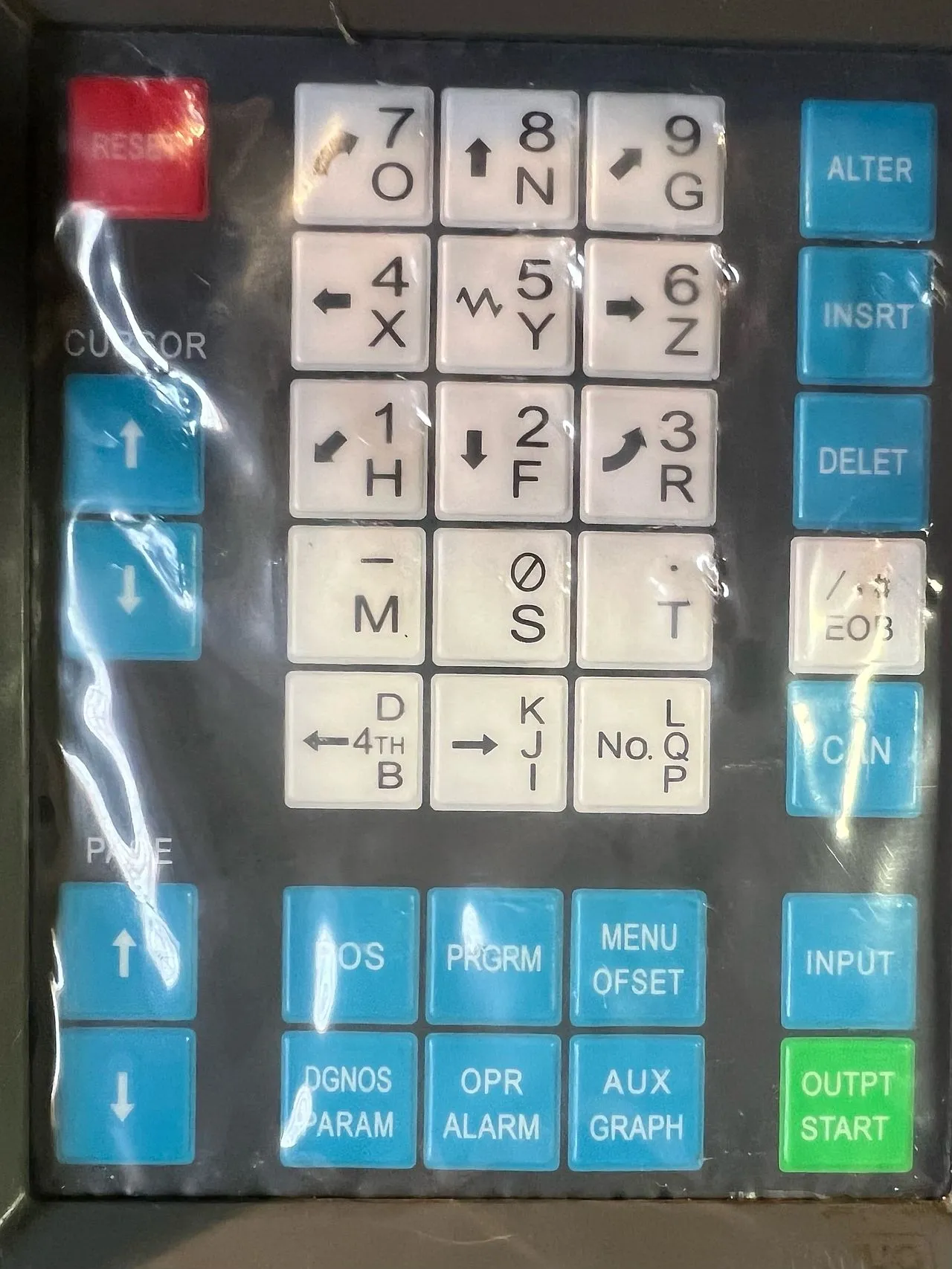 General Electric Fanuc No. OM control console interface - Image 3