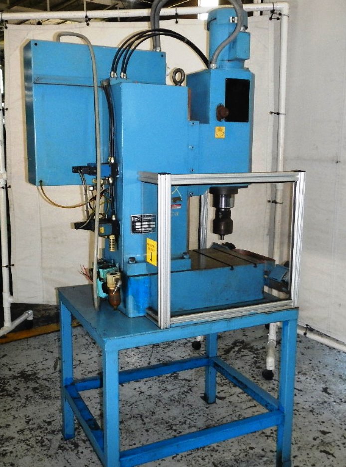 VSI Automation #TM-23, riveter, 3" stroke, 9" throat, 15" open, Allen Bradley Micrologix 1000 PLC, 1996 - Image 4