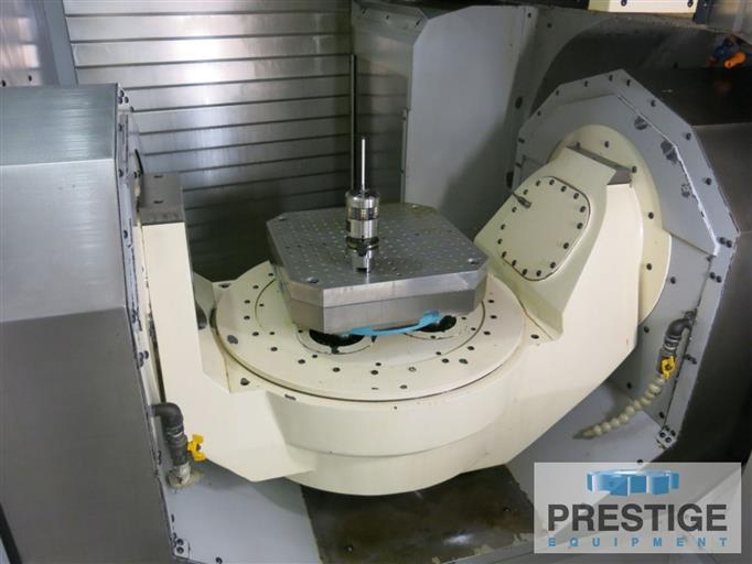 Makino #D500, 5-Axis, 21.6" X, 39.3" Y, A & C Axis, Makino Pro 5,113 automatic tool changer, Probing, coolant - Image 4