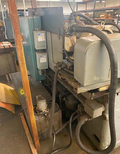 Heald #272, toolroom internal grinder, 12" 4-jaw chuck, variable speed, swing down wheel dresser - Image 4