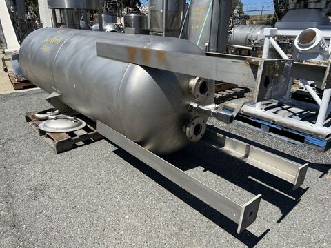425 gallon Morfab, 304S/S Tank, 55 psi, DT/DB, 36 diameter X 96" straight side, S/N 14197,2011 - Image 3