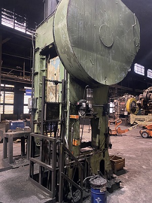600 Ton, Erie #S1-600-42x48, SSSC press, 14" stroke, 36" Shut Height, 52" x 48" bed, 30 SPM, air clutch - Image 8
