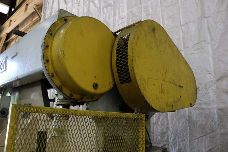 50 Ton, Verson #50X8, mechanical press brake, 8' overall, 96" between housing, 2-1/2" stroke, #66732 - Image 10