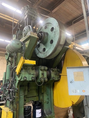 800 Ton, Bliss #26, knuckle joint press, tie rod construction, 2-1/2" stroke, 16" Shut Height - Image 4
