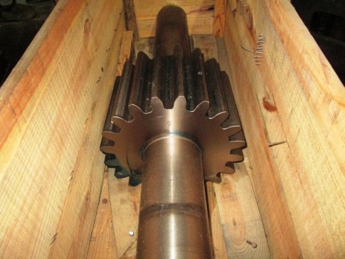 Pinion Gear for Ball Mill with Keyway, 8-1/4" face, 41" Long Shaft, 20 Teeth, for 6' x 10' Ball Mill, 5" - Image 4