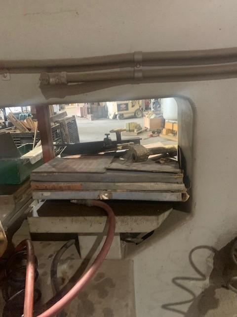 35.5" x 13" DoAll #3613-0, vertical bandsaw, 1" x 175" blade, 50-5200 FPM, blade welder, S/N 278-75628 - Image 6