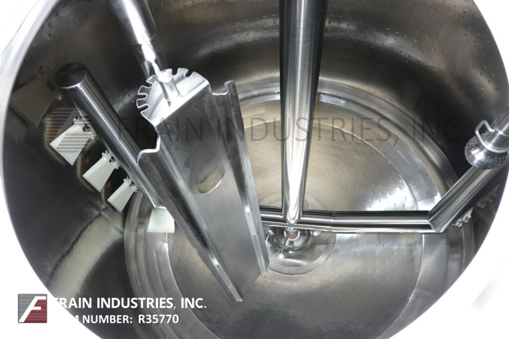 Feldmeier #1000JKT, 1000 gallon Stainless Steel jacketed & insulated process tank, 72" dia. x 60" straight - Image 2