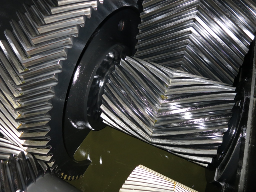 540 HP @ 720 RPM, Lufkin #T720BH, parallel shaft gearbox reducer, 37.50 :1 reduction ratio - Image 1