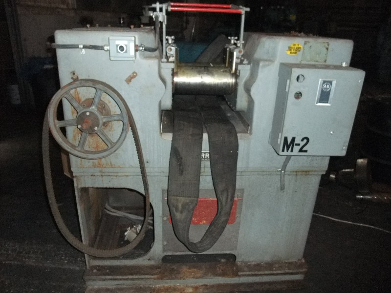 6" x 13" Farrel, rubber lab mill, cabinet style, under slung drive, belt driven, 7.5 HP - Image 2