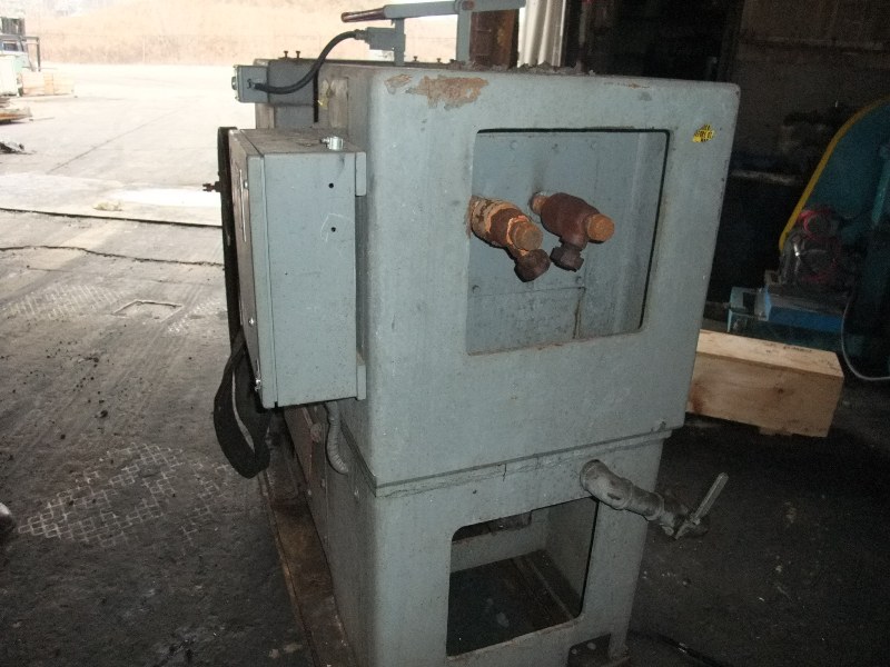 6" x 13" Farrel, rubber lab mill, cabinet style, under slung drive, belt driven, 7.5 HP - Image 3