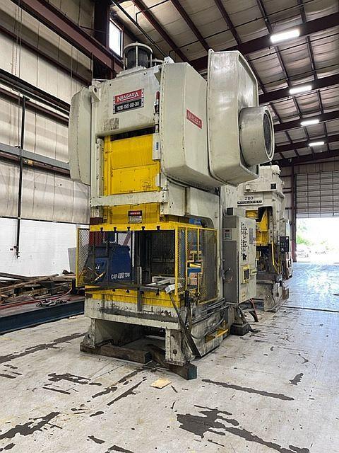 150 Ton, Niagara #S2G-150-60-36, 2 point mechanical gap press, 12" stroke, 31" Shut Height, air clutch, 1992 - Image 2