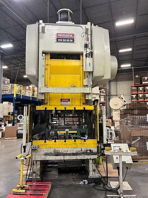 150 Ton, Niagara #S2G-150-60-36, 2 point mechanical gap press, 12" stroke, 31" Shut Height, air clutch, 1992 - Image 3