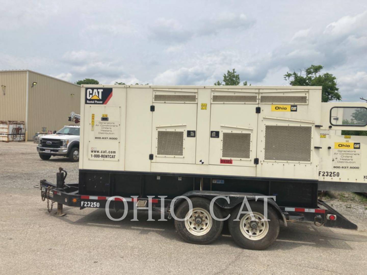 200 KW Caterpillar XQ200, Mobile Generator Set, Diesel, 1800 RPM, 480V, 8241 hours, 2013 - Image 3