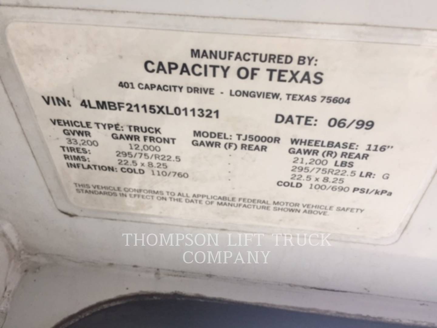 Capacity Yard Jockey TJ5000, Off Highway Truck, 35789 hours, S/N: 4LMBF2115XL011321, 1999 - Image 7