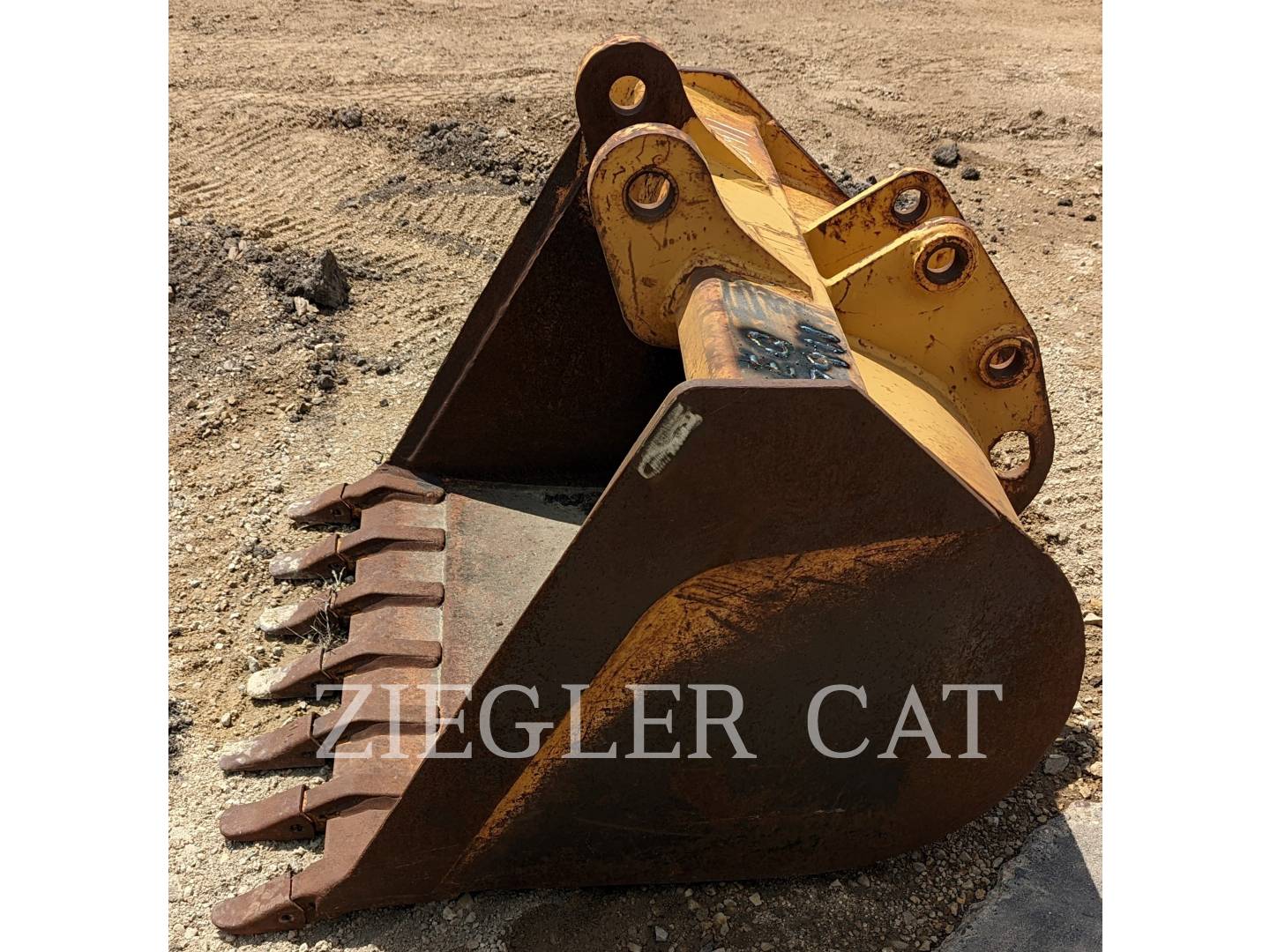 Caterpillar OLDER B SERIES B/H BUCKET, Bucket, S/N: 36BHLEQ0067911 ...