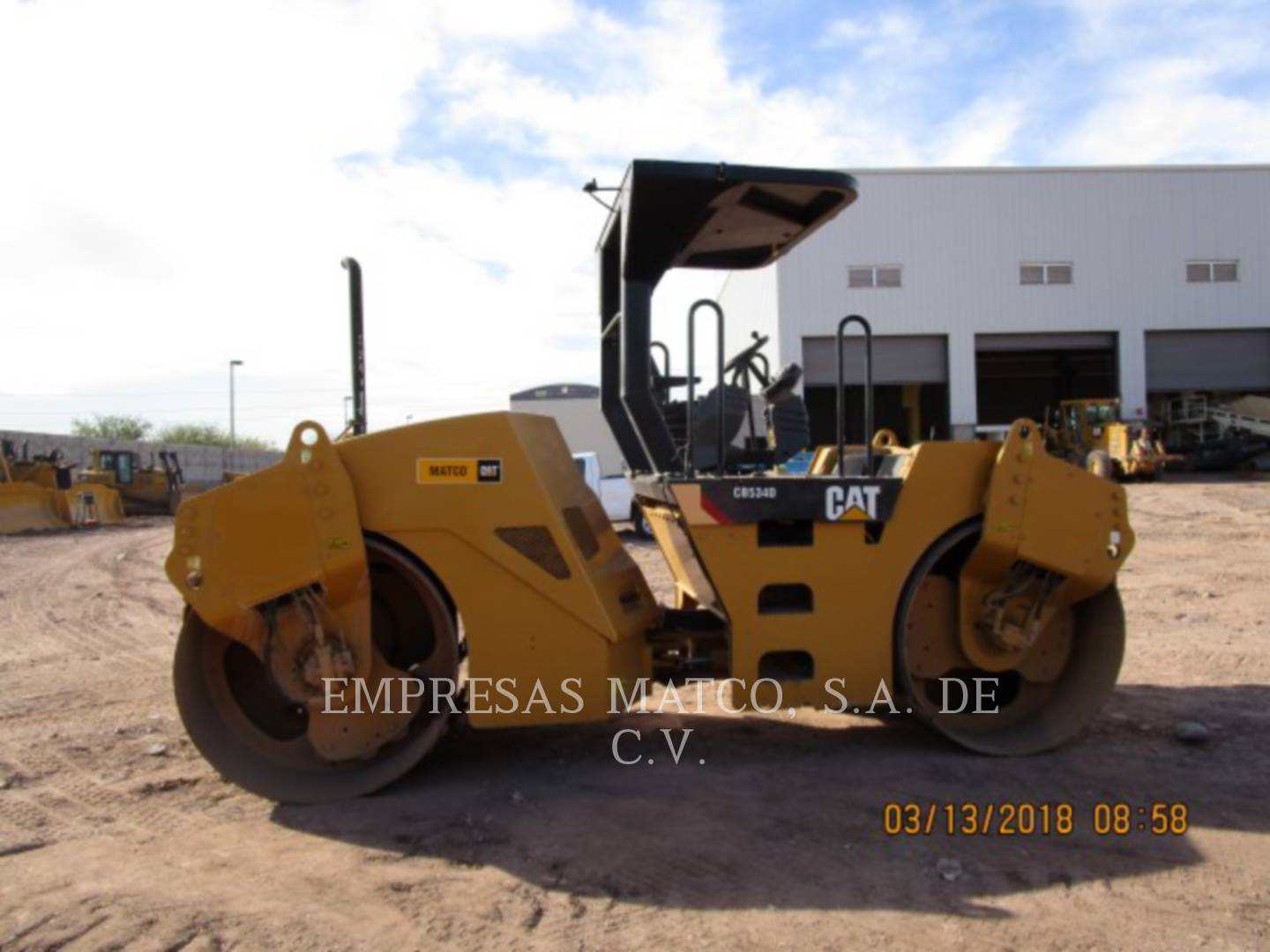 Caterpillar CB-534D, Twin Drum Roller, 1200 hours, S/N: C8M00694, 2013 - Image 1