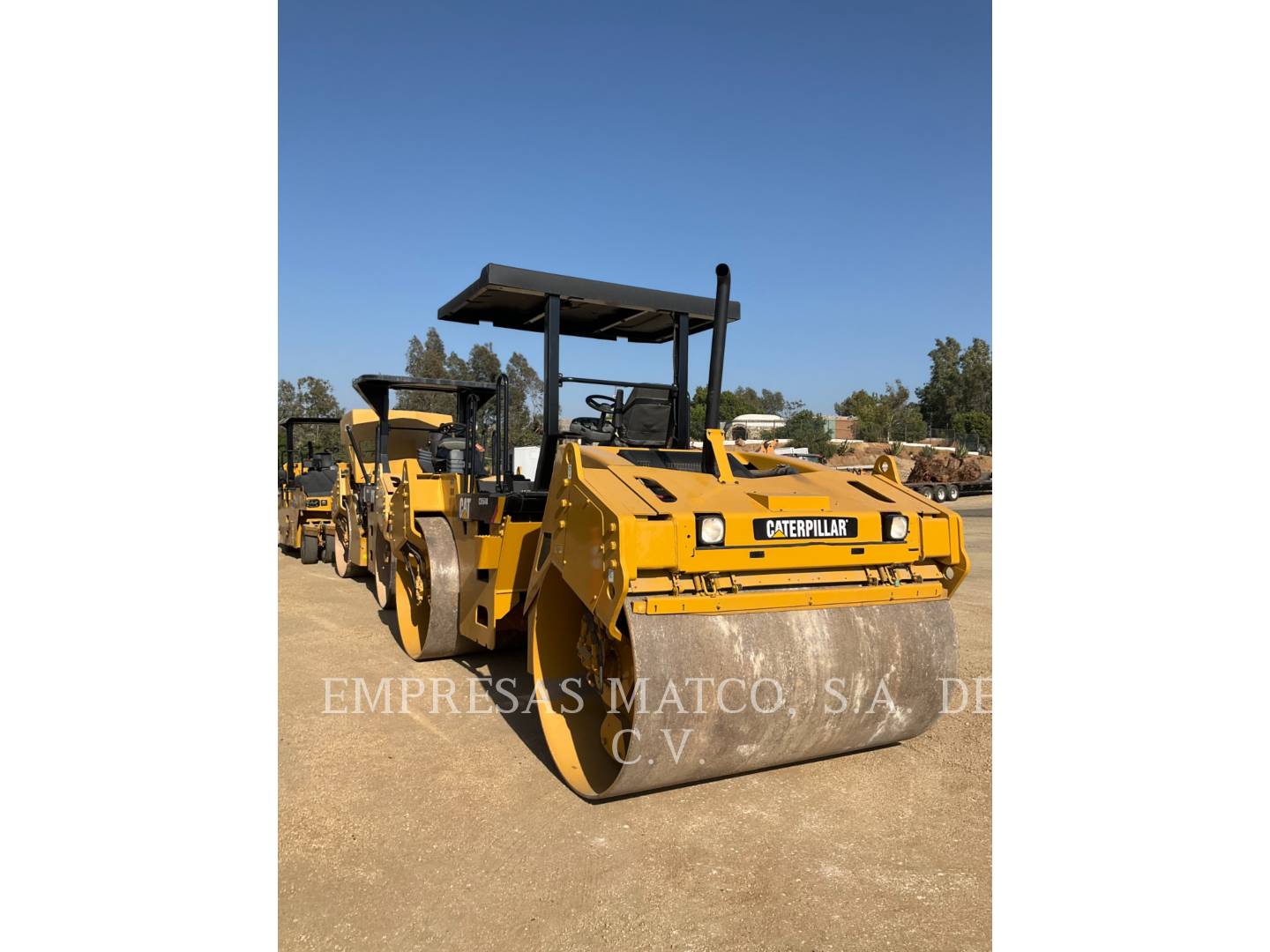 Caterpillar CB-564D, Twin Drum Roller, 1200 hours, S/N: D4M00277, 2014 - Image 3