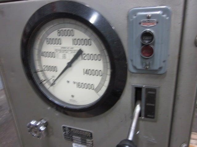 Applied Research, Lab Briquette Press, 40 Ton, 160000 psi, hydraulic - Image 2