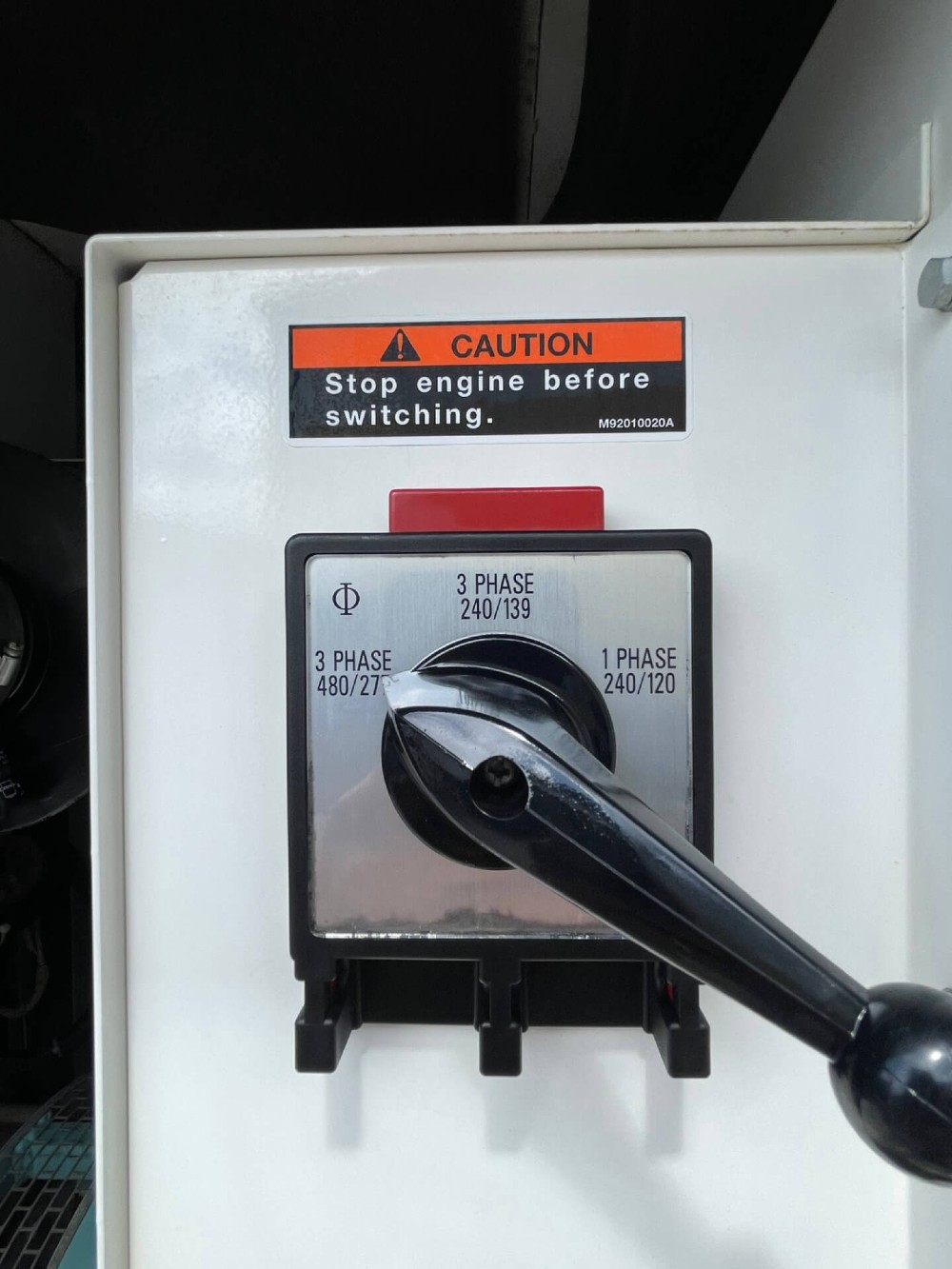 110 KW Multiquip #DCA125SSJU4i, Trailer Mounted, sound attenuated enclosure, Tier 4i, 120/240/208/277/480 - Image 4