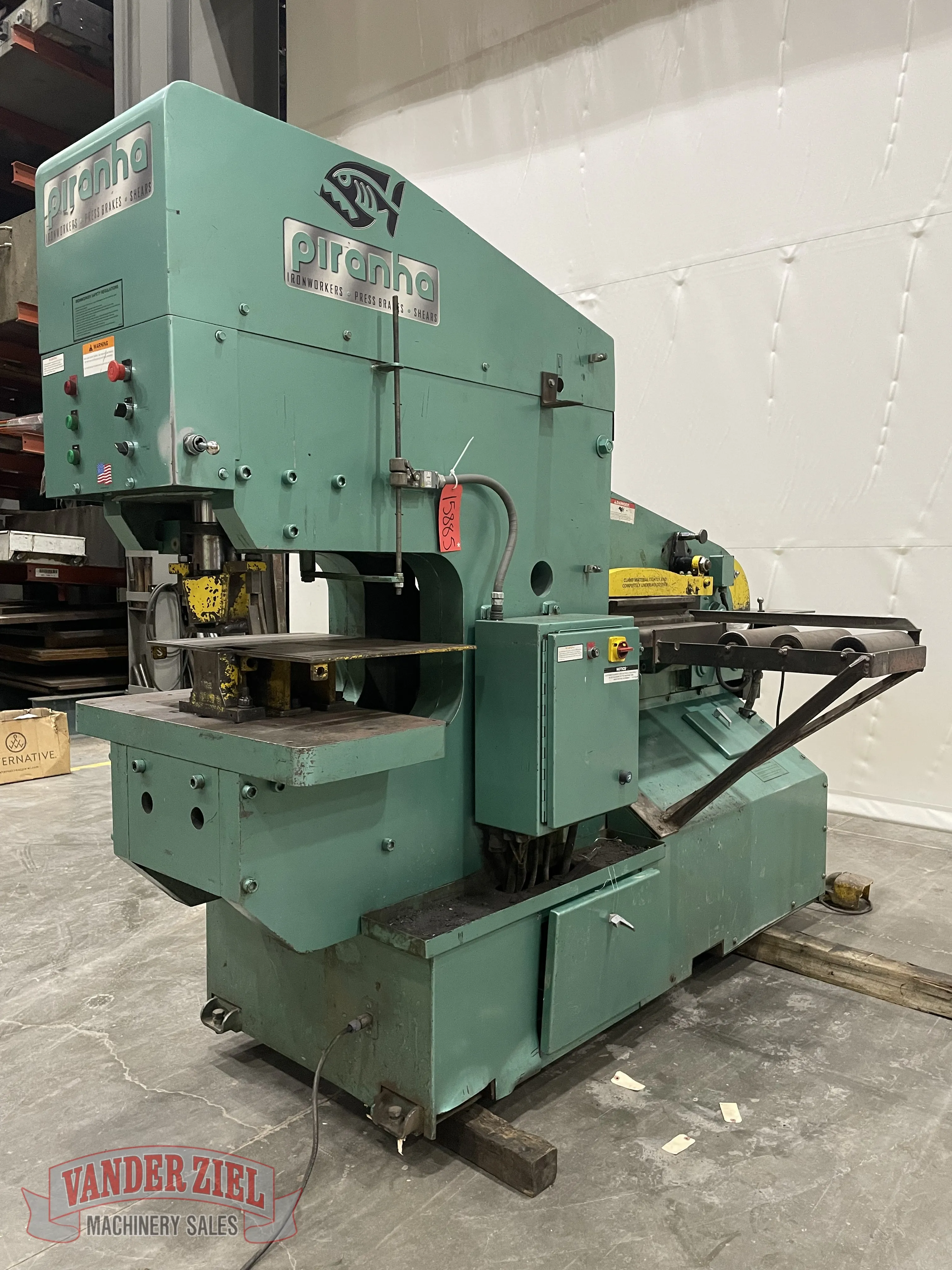 Piranha #P11-110, dual operator hydraulic ironworker, 110 ton, #15885 - Image 1