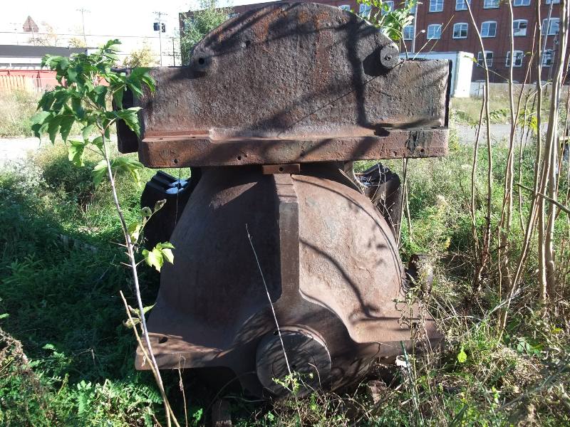 Adamson, 4-post hydraulic press, 60" stroke, 30" ram, 48" x48", no rods, parts only - Image 4