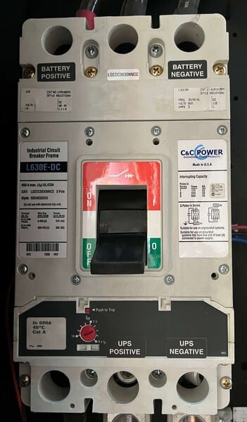 C & C Power BC55, 40 x 29.5 x 79, 480 Volts, 600 amps, battery cabinet - Image 4