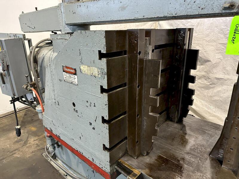 300 Ton, Bulldozer Horizontal Hydraulic Press - Image 5