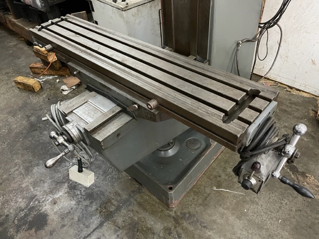 Lagun #FTV-2S, 10" x50" tbl., 2 HP, 30" X, 16" Y, 16" Z, R-8 Collet, Mitutoyo PM-32L 2-Axis digital read out - Image 5