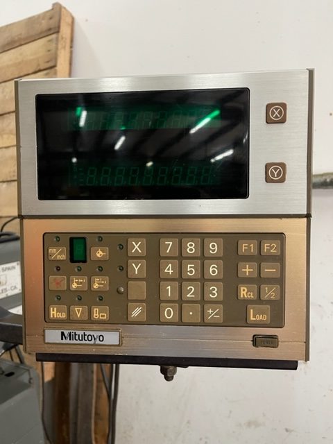 Lagun #FTV-2S, 10" x50" tbl., 2 HP, 30" X, 16" Y, 16" Z, R-8 Collet, Mitutoyo PM-32L 2-Axis digital read out - Image 8