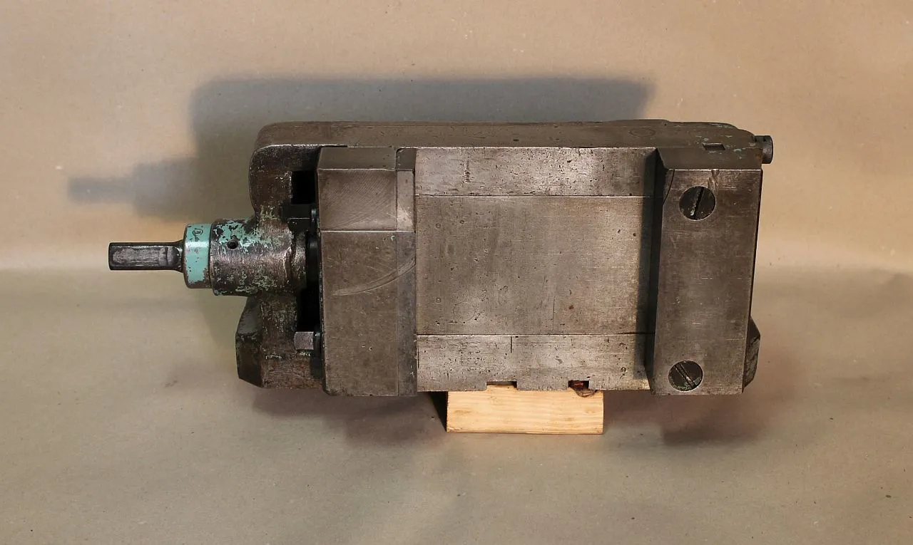Angle Vise, 90 degree - Image 1
