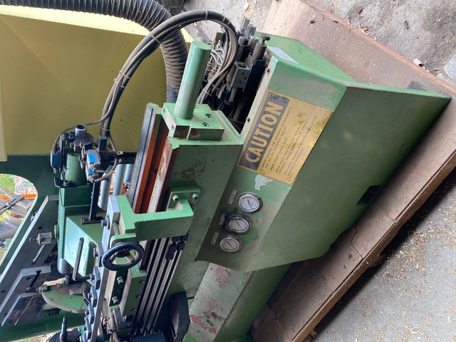 Goodspeed #CP-168A, Lathe, 27" width capacity, 1/2"-3.9" dia capacity, 10 HP, 1800-3200 RPM, 3 HP - Image 4