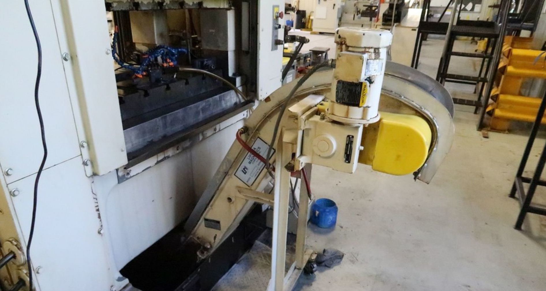 71 Ton, Minster #P2H-63-39, high speed press, 1.97" stroke, 2.95" adj., 400 SPM, 39.4" x 24.8" bed, Minster - Image 10