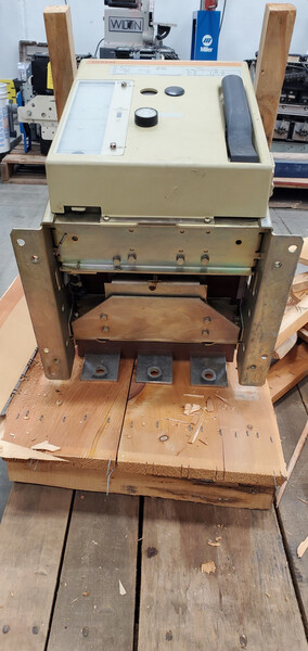 630 Amps, Siemens, 3WN1031-0DB00-0AA1, bolt in, 3 pole - Image 3