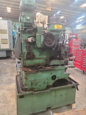 Fellows #72, vertical gear shaper, 1.5" stroke, 7" dia., pinion support, 5" riser, good condition, serial - Image 3