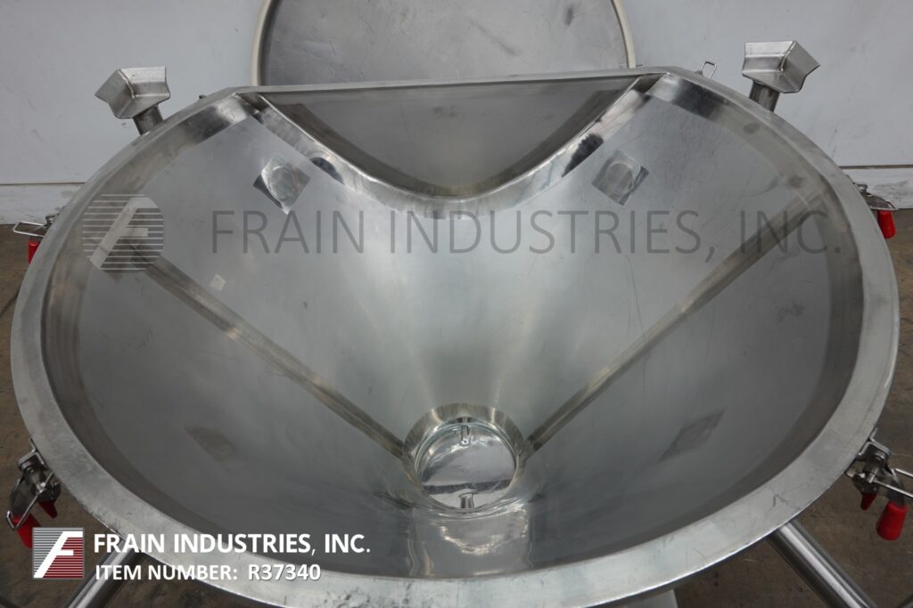 Custom Powder Systems, 336 liter 316 Stainless Steel tote/bin, 46" ID x 30" deep vessel, mounted on heavy - Image 2