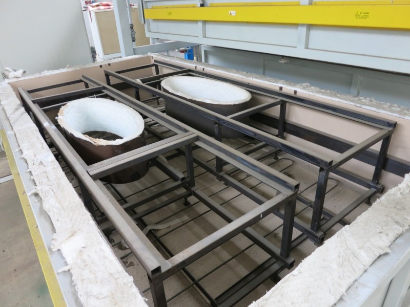 Mt Forni MTI-2, Bending Kiln, 118" width x 59" Depth internal 110" width x 23.6" Depth glass size, 1022 deg F - Image 3