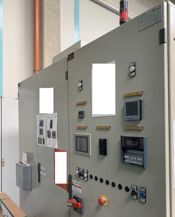 Keraglass #HST-32/70, glass tempering furnace, 2 pieces loading trollrys, 3210 x 7000 mm size, 425 kW, 2008 - Image 10