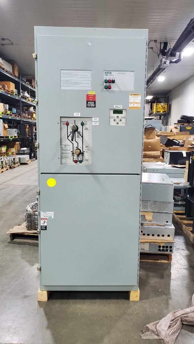 800 Amp. Asco Series 7000, automatic transfer switch, 4 wire, 480Y/277 Volts, 2001 - Image 1