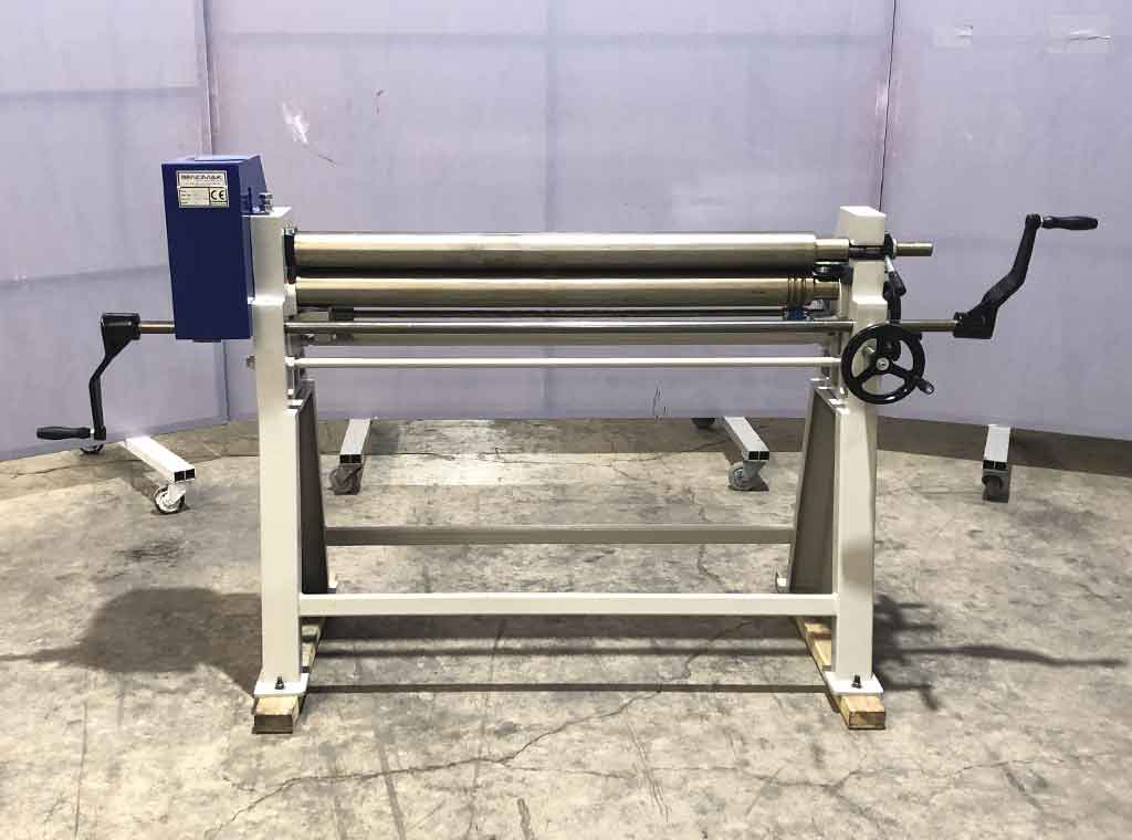 4' x 11 gauge Bendmak #CY90-12/3.0, manual initial pinch rolls, 3.54" diameter rolls - Image 1