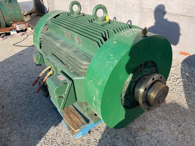 400 HP 1800 RPM Toshiba, Frame 5810US, TEFC BB, 2300/4000 Volts - Image 3
