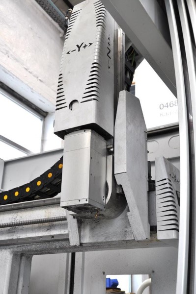 FOM #Dali-40, Profile Machining Center, 167" X, 41" Y, 17" Z, ISO 30 spindle, 7+1 tool, 12000 RPM, 2006 - Image 6