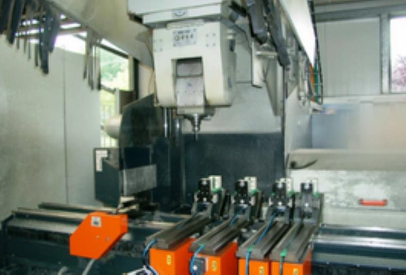 Elumatec #SBZ-150, Profile Machining Center, 7800 mm X, 39" Y, 25" Z, 230 FPM X, 131 FPM Y & Z, 3.94" cutting - Image 2