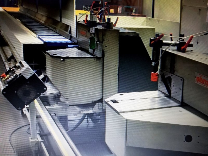 Elumatec #DG-104, Automatic Double End Miter Saw, 6000 mm bed length, 350 mm cutting length, 420 mm blade - Image 1