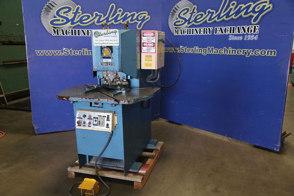 1/4" x 8" x 8" Amada #CSH-220, hydraulic heavy duty notcher, work guide, 5 HP, one shot lube, #A6960 - Image 4