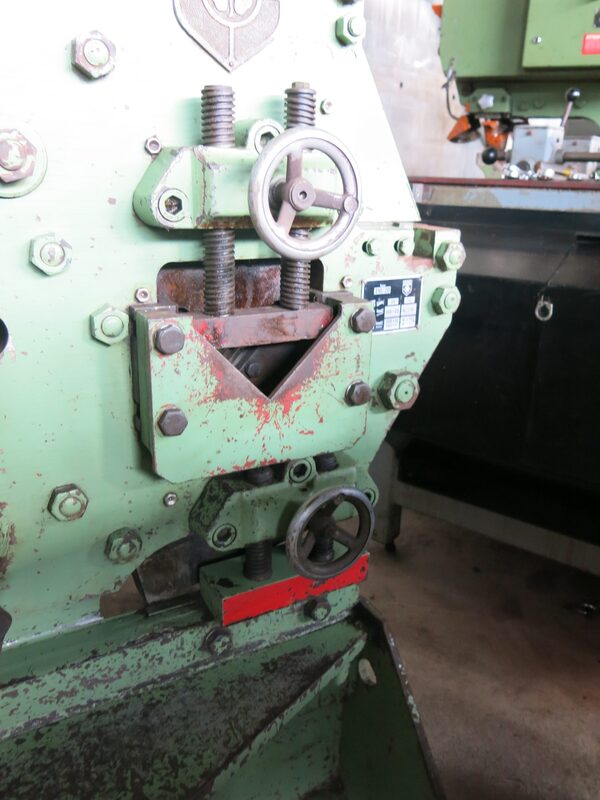 6" x 6" x 1/2" Peddinghaus #210/20, mechanical ironworker, 10"- 20 lb. C-channel, 9" 20 lb. I-Beam - Image 4