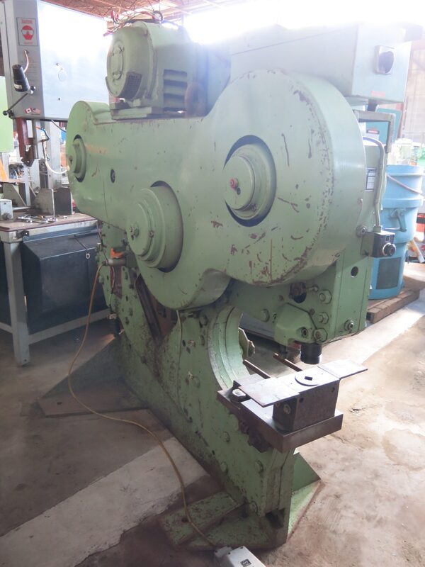6" x 6" x 1/2" Peddinghaus #210/20, mechanical ironworker, 10"- 20 lb. C-channel, 9" 20 lb. I-Beam - Image 7